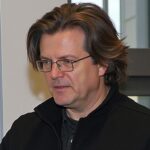 découvrez antatika madagascar, un village isolé au climat unique, accessible uniquement en 4x4. explorez sa beauté authentique et son environnement préservé.