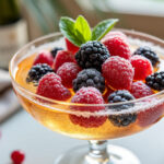 découvrez une recette facile de soupe de champagne aux fruits rouges surgelés, idéale pour un apéritif festif, frais et gourmand.